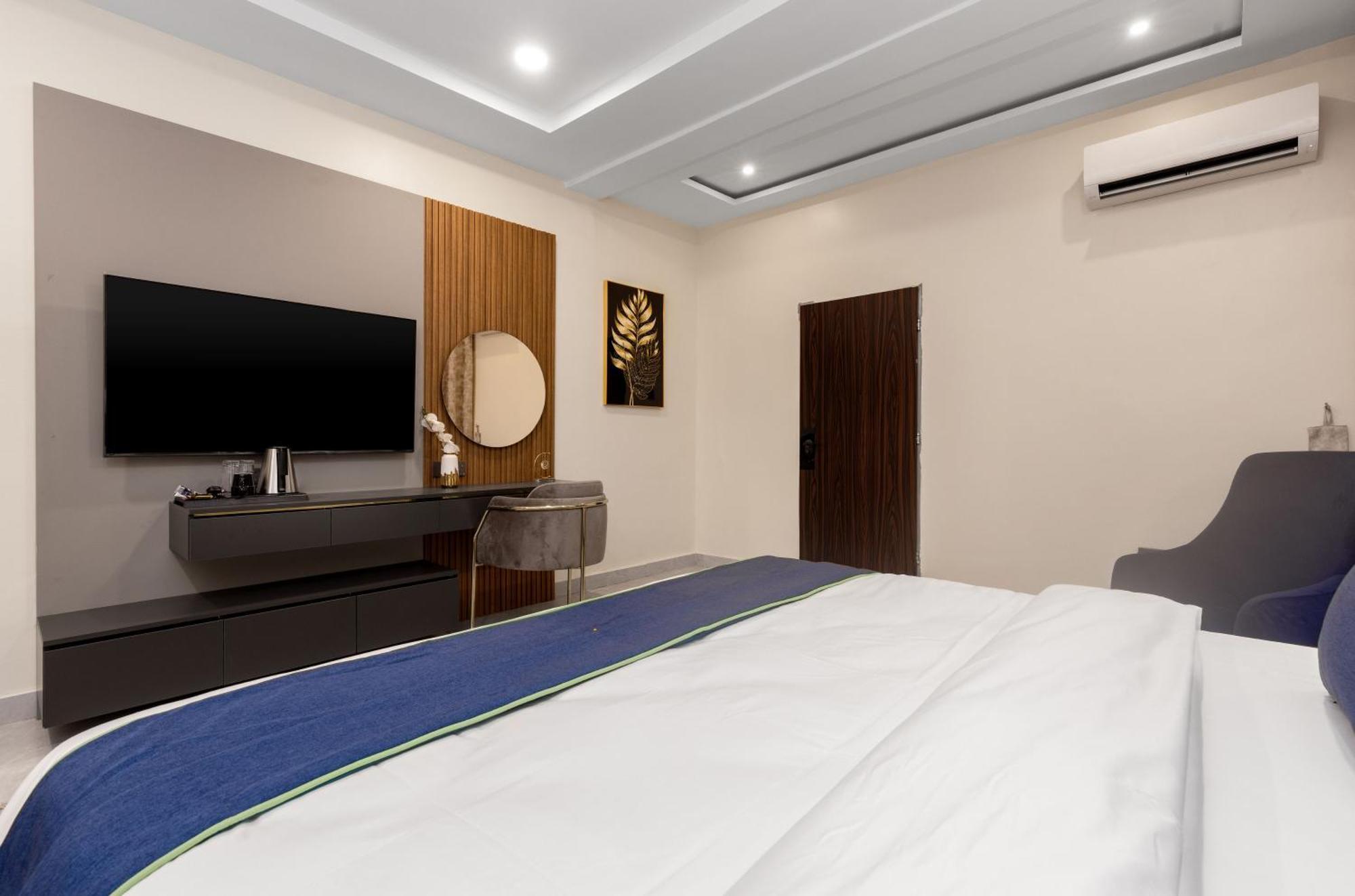 Stp Apartments Abuja Buitenkant foto
